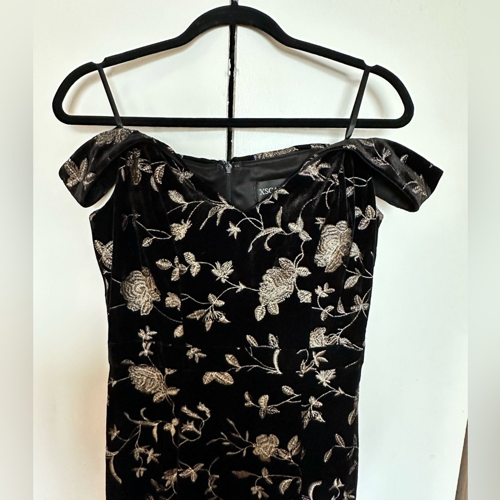 Black and Gold Velvet fitted Gown